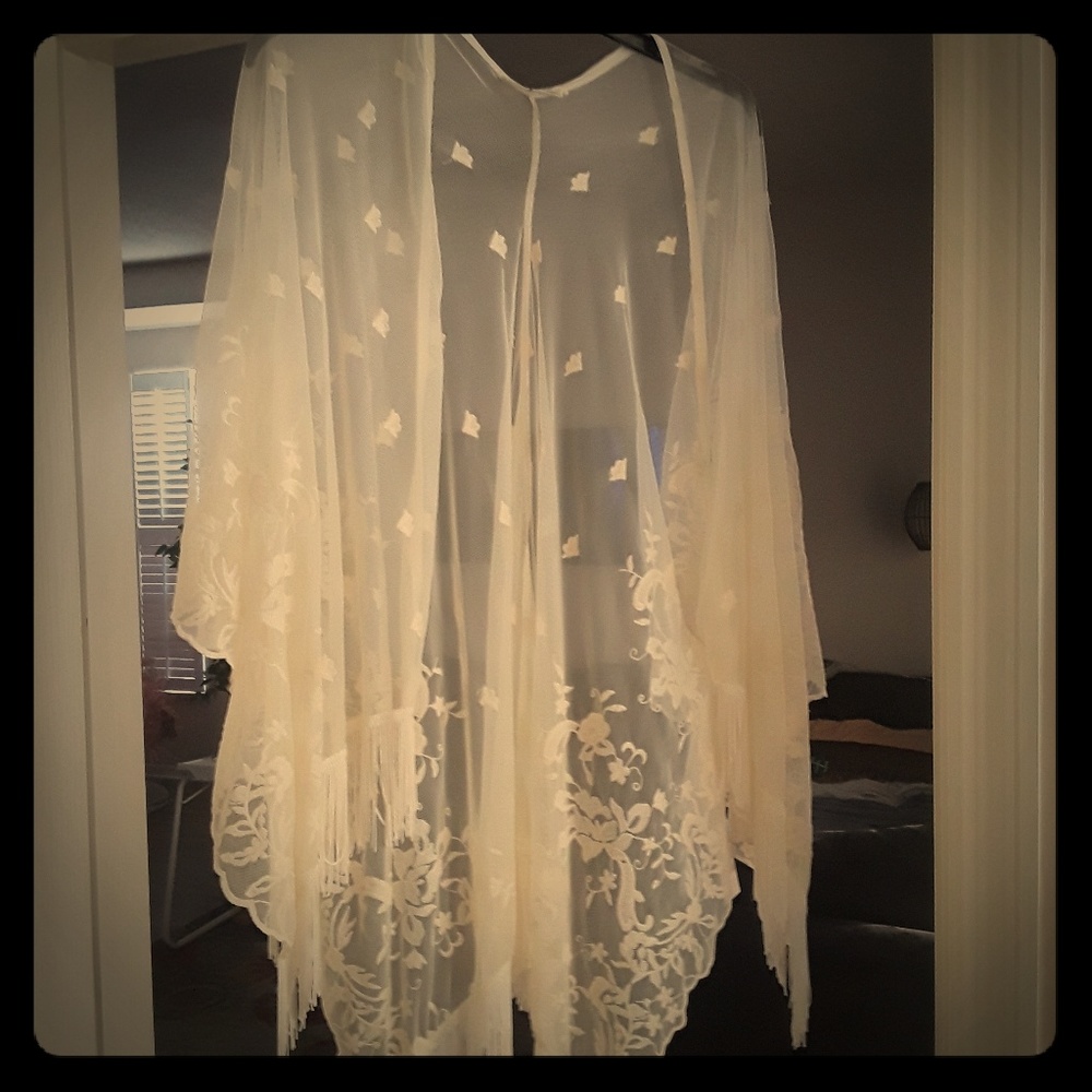 Cream shawl